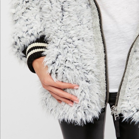 Faux fur fuzzy hooded coat - Picture 2 of 2